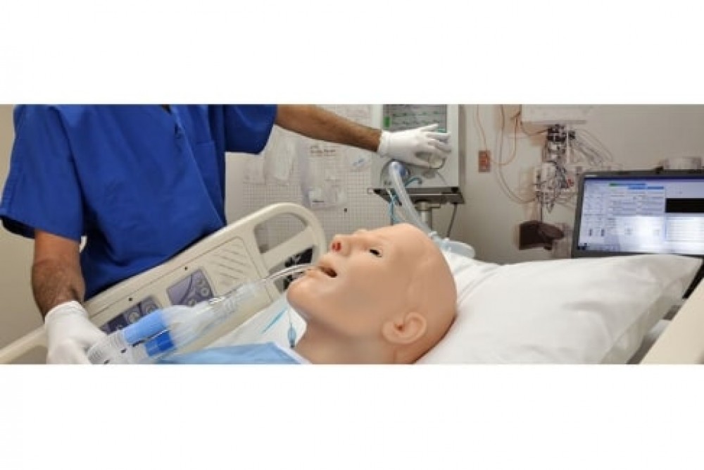 SIMULADOR AVANZADO MATERNO Y NEONATAL DE ALUMBRAMIENTO NOELLE