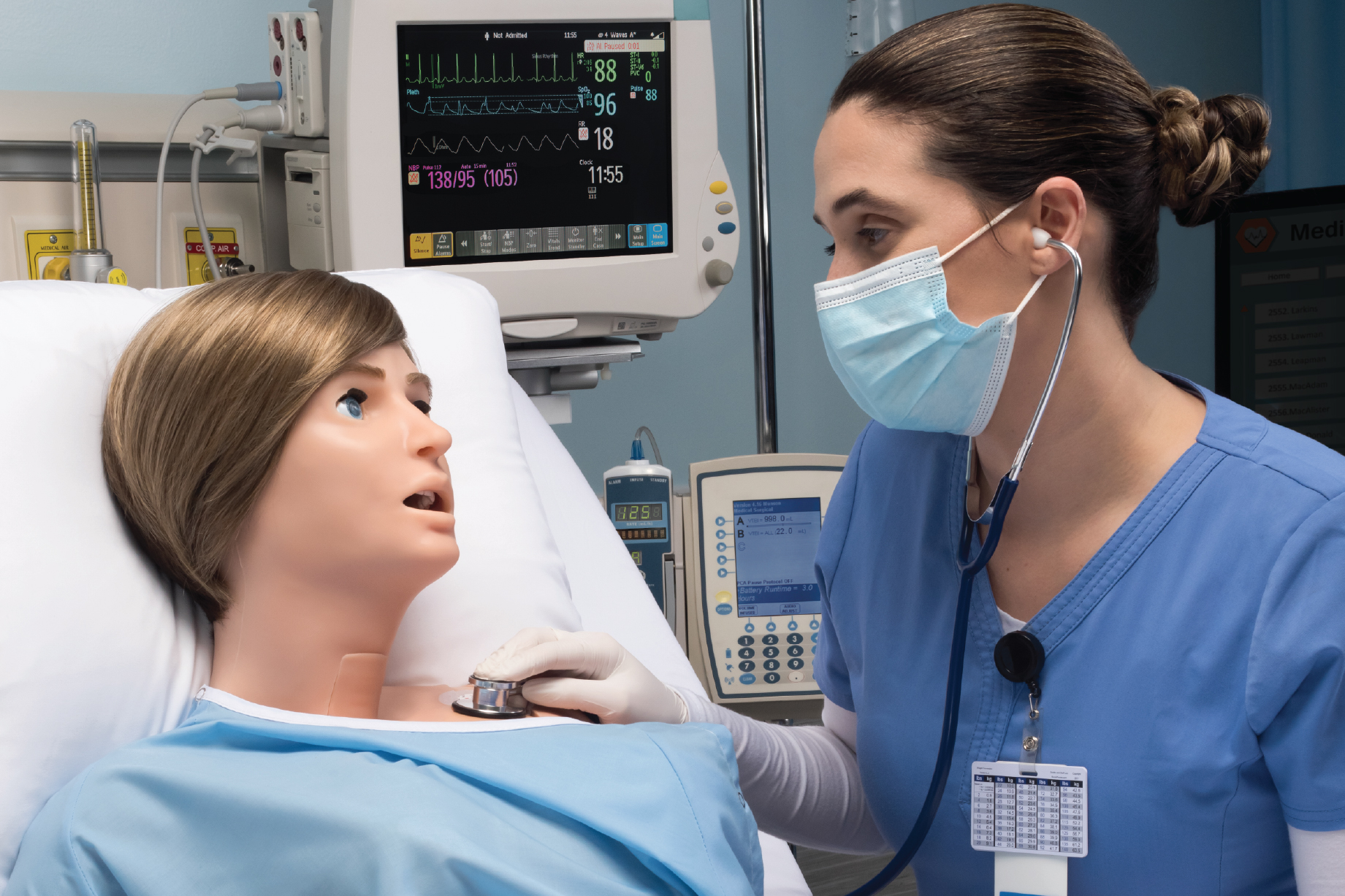 SUSIE S2400 Simulador de Enfermería